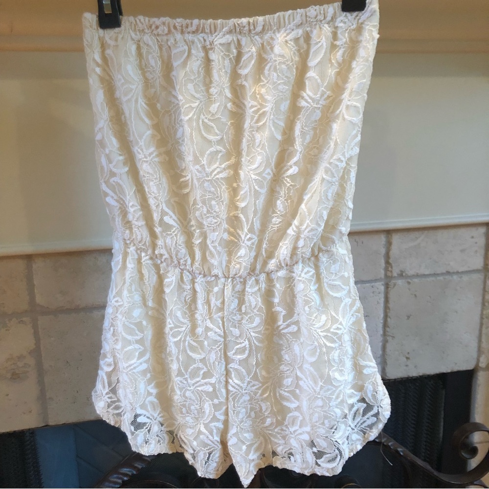Strapless cream lace romper